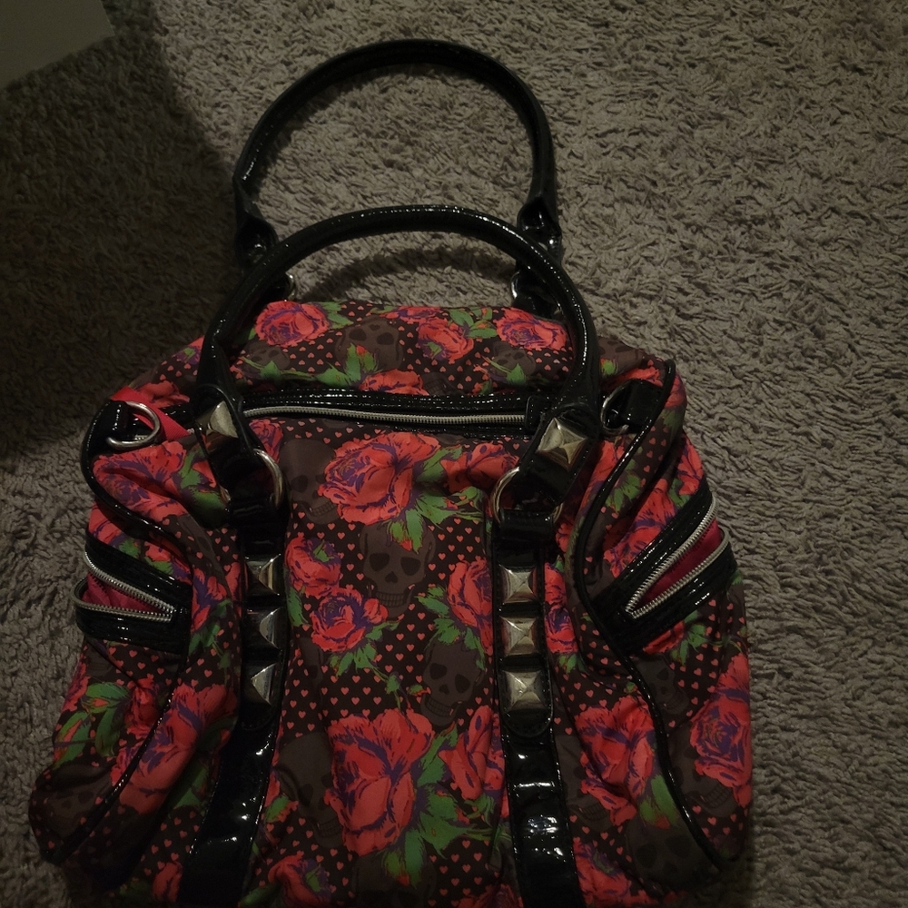 Floral Patterned Handbag with Black Accents